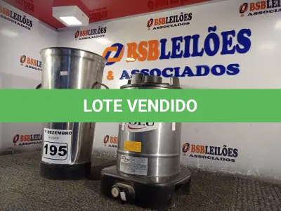 LOTE 195 - 01 LIQUIDIFICADOR INDUSTRIAL MARCA SPOLU. (NO ESTADO) ATENÇÃO! FAZER A VISITAÇÃO ANTES DE ARREMATAR, NÃO SABEMOS SE FUNCIONA. LEILÃO NÃO TEM GARANTIA E NEM DEVOLUÇÃO, SUJEITO A POSSÍVEIS AVARIAS VISÍVEIS/OCULTAS E/OU AUSÊNCIA DE COMPONENTES.