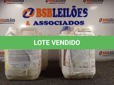 LOTE 168 - 10 LITROS DE CLOROCLEAN, LIMPADOR DESINFETANTE CLORADO PARA INDÚSTRIAS ALIMENTÍCIAS E AFINS E 10 LITROS DE DESINFETANTE HOSPITALAR PARA SUPERFÍCIES FIXAS E ARTIGOS NÃO CRÍTICOS. (NO ESTADO) ATENÇÃO! FAZER A VISITAÇÃO ANTES DE ARREMATAR, NÃO SABEMOS SE FUNCIONA. LEILÃO NÃO TEM GARANTIA E NEM DEVOLUÇÃO, SUJEITO A POSSÍVEIS AVARIAS VISÍVEIS/OCULTAS E/OU AUSÊNCIA DE COMPONENTES.