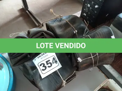 LOTE 354 - 04 CÂMARAS DE AR 28-9X15. (NO ESTADO) ATENÇÃO! FAZER A VISITAÇÃO ANTES DE ARREMATAR, NÃO SABEMOS SE FUNCIONA. LEILÃO NÃO TEM GARANTIA E NEM DEVOLUÇÃO, SUJEITO A POSSÍVEIS AVARIAS VISÍVEIS/OCULTAS E/OU AUSÊNCIA DE COMPONENTES.