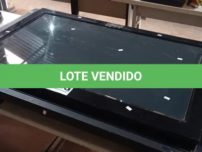 LOTE 443 - 01 TV LG 42” POL PARA RETIRADA DE PEÇAS. (NO ESTADO) ATENÇÃO! FAZER A VISITAÇÃO ANTES DE ARREMATAR, NÃO SABEMOS SE FUNCIONA. LEILÃO NÃO TEM GARANTIA E NEM DEVOLUÇÃO, SUJEITO A POSSÍVEIS AVARIAS VISÍVEIS/OCULTAS E/OU AUSÊNCIA DE COMPONENTES.