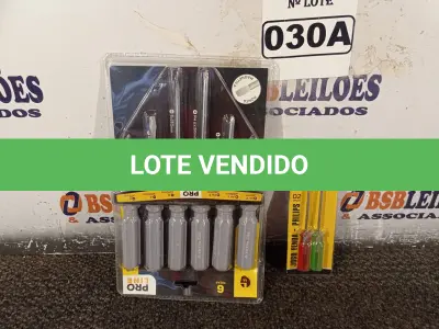 LOTE 030 - 02 KIT’S DE CHAVES FENDA/PHILIPS 06/02 PEÇAS. (NO ESTADO) ATENÇÃO! FAZER A VISITAÇÃO ANTES DE ARREMATAR, NÃO SABEMOS SE FUNCIONA. LEILÃO NÃO TEM GARANTIA E NEM DEVOLUÇÃO, SUJEITO A POSSÍVEIS AVARIAS VISÍVEIS/OCULTAS E/OU AUSÊNCIA DE COMPONENTES.