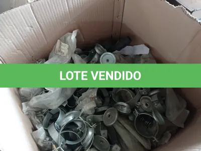 LOTE 288 - 01 LOTE COM VÁRIAS ABRAÇADEIRAS GALVANIZADAS. (NO ESTADO) ATENÇÃO! FAZER A VISITAÇÃO ANTES DE ARREMATAR, NÃO SABEMOS SE FUNCIONA. LEILÃO NÃO TEM GARANTIA E NEM DEVOLUÇÃO, SUJEITO A POSSÍVEIS AVARIAS VISÍVEIS/OCULTAS E/OU AUSÊNCIA DE COMPONENTES.