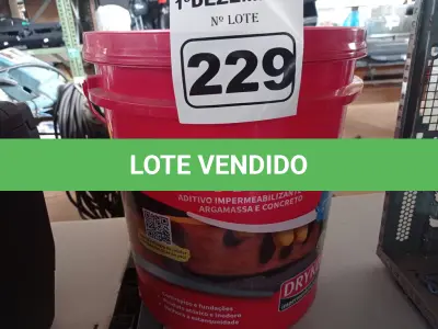 LOTE 229 - 01 BALDE DE DRYKOVEDA, ADITIVO IMPERMEABILIZANTE PARA ARGAMASSA E CONCRETO 18L. (NO ESTADO) ATENÇÃO! FAZER A VISITAÇÃO ANTES DE ARREMATAR, NÃO SABEMOS SE FUNCIONA. LEILÃO NÃO TEM GARANTIA E NEM DEVOLUÇÃO, SUJEITO A POSSÍVEIS AVARIAS VISÍVEIS/OCULTAS E/OU AUSÊNCIA DE COMPONENTES.