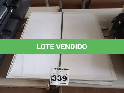 LOTE 339 - 05 PAINÉIS DE LED. (NO ESTADO) ATENÇÃO! FAZER A VISITAÇÃO ANTES DE ARREMATAR, NÃO SABEMOS SE FUNCIONA. LEILÃO NÃO TEM GARANTIA E NEM DEVOLUÇÃO, SUJEITO A POSSÍVEIS AVARIAS VISÍVEIS/OCULTAS E/OU AUSÊNCIA DE COMPONENTES.