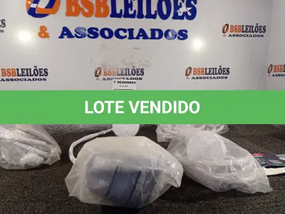 LOTE 254 - 05 CHUVEIROS MARCAS E MODELOS DIVERSOS. (NO ESTADO) ATENÇÃO! FAZER A VISITAÇÃO ANTES DE ARREMATAR, NÃO SABEMOS SE FUNCIONA. LEILÃO NÃO TEM GARANTIA E NEM DEVOLUÇÃO, SUJEITO A POSSÍVEIS AVARIAS VISÍVEIS/OCULTAS E/OU AUSÊNCIA DE COMPONENTES.