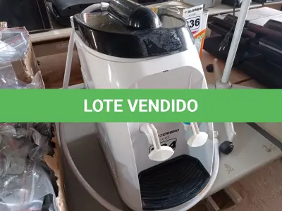 LOTE 334 - 01 PURIFICADOR DE ÁGUA 220V. (NO ESTADO) ATENÇÃO! FAZER A VISITAÇÃO ANTES DE ARREMATAR, NÃO SABEMOS SE FUNCIONA. LEILÃO NÃO TEM GARANTIA E NEM DEVOLUÇÃO, SUJEITO A POSSÍVEIS AVARIAS VISÍVEIS/OCULTAS E/OU AUSÊNCIA DE COMPONENTES.