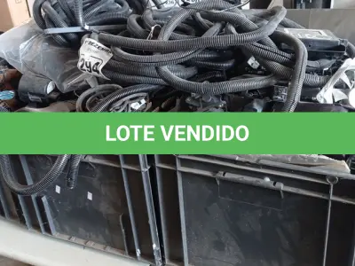 LOTE 294 - 03 CAIXAS ORGANIZADORAS COM MATERIAIS DIVERSOS. (NO ESTADO) ATENÇÃO! FAZER A VISITAÇÃO ANTES DE ARREMATAR, NÃO SABEMOS SE FUNCIONA. LEILÃO NÃO TEM GARANTIA E NEM DEVOLUÇÃO, SUJEITO A POSSÍVEIS AVARIAS VISÍVEIS/OCULTAS E/OU AUSÊNCIA DE COMPONENTES.