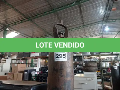 LOTE 295 - 01 CILINDRO. (NO ESTADO) ATENÇÃO! FAZER A VISITAÇÃO ANTES DE ARREMATAR, NÃO SABEMOS SE FUNCIONA. LEILÃO NÃO TEM GARANTIA E NEM DEVOLUÇÃO, SUJEITO A POSSÍVEIS AVARIAS VISÍVEIS/OCULTAS E/OU AUSÊNCIA DE COMPONENTES.