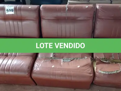LOTE 509 - 05 SOFÁS DE 01 LUGAR. (NO ESTADO) ATENÇÃO! FAZER A VISITAÇÃO ANTES DE ARREMATAR, NÃO SABEMOS SE FUNCIONA. LEILÃO NÃO TEM GARANTIA E NEM DEVOLUÇÃO, SUJEITO A POSSÍVEIS AVARIAS VISÍVEIS/OCULTAS E/OU AUSÊNCIA DE COMPONENTES.