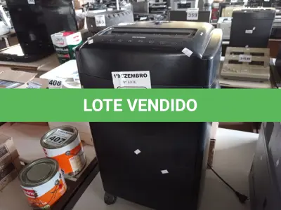 LOTE 410 - 01 FRAGMENTADORA DE PAPEL. (NO ESTADO) ATENÇÃO! FAZER A VISITAÇÃO ANTES DE ARREMATAR, NÃO SABEMOS SE FUNCIONA. LEILÃO NÃO TEM GARANTIA E NEM DEVOLUÇÃO, SUJEITO A POSSÍVEIS AVARIAS VISÍVEIS/OCULTAS E/OU AUSÊNCIA DE COMPONENTES.