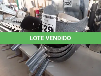 LOTE 329 - 01 LOTE COM VÁRIAS MÁSCARAS DE PROTEÇÃO. (NO ESTADO) ATENÇÃO! FAZER A VISITAÇÃO ANTES DE ARREMATAR, NÃO SABEMOS SE FUNCIONA. LEILÃO NÃO TEM GARANTIA E NEM DEVOLUÇÃO, SUJEITO A POSSÍVEIS AVARIAS VISÍVEIS/OCULTAS E/OU AUSÊNCIA DE COMPONENTES.