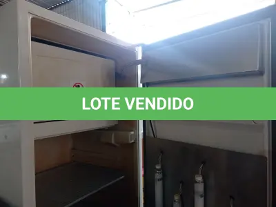 LOTE 349 - 01 GERMINADOR COM ALTERNÂNCIA DE TEMPERATURA. (NO ESTADO) ATENÇÃO! FAZER A VISITAÇÃO ANTES DE ARREMATAR, NÃO SABEMOS SE FUNCIONA. LEILÃO NÃO TEM GARANTIA E NEM DEVOLUÇÃO, SUJEITO A POSSÍVEIS AVARIAS VISÍVEIS/OCULTAS E/OU AUSÊNCIA DE COMPONENTES.