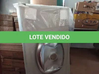 LOTE 508 - 01 PIA EM AÇO INOX COM 01 CUBA MEDINDO 1,00M X 0,54CM. (NO ESTADO) ATENÇÃO! FAZER A VISITAÇÃO ANTES DE ARREMATAR, NÃO SABEMOS SE FUNCIONA. LEILÃO NÃO TEM GARANTIA E NEM DEVOLUÇÃO, SUJEITO A POSSÍVEIS AVARIAS VISÍVEIS/OCULTAS E/OU AUSÊNCIA DE COMPONENTES.