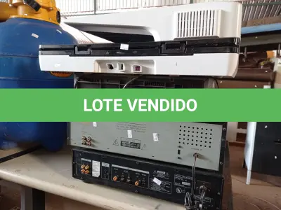 LOTE 437 - 01 MINIDISC DECK MDS-JN940, 01 STÉREO CASSETE DUPLO, 01 VIDEOCASSETE E 01 SCANNER MARCA HP. (NO ESTADO) ATENÇÃO! FAZER A VISITAÇÃO ANTES DE ARREMATAR, NÃO SABEMOS SE FUNCIONA. LEILÃO NÃO TEM GARANTIA E NEM DEVOLUÇÃO, SUJEITO A POSSÍVEIS AVARIAS VISÍVEIS/OCULTAS E/OU AUSÊNCIA DE COMPONENTES.