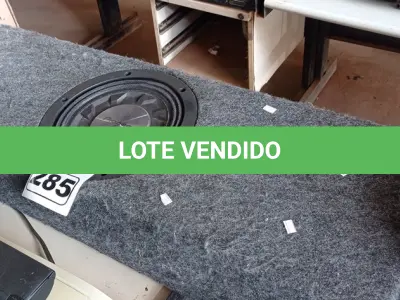 LOTE 285 - 01 CAIXA DE GRAVE. (NO ESTADO) ATENÇÃO! FAZER A VISITAÇÃO ANTES DE ARREMATAR, NÃO SABEMOS SE FUNCIONA. LEILÃO NÃO TEM GARANTIA E NEM DEVOLUÇÃO, SUJEITO A POSSÍVEIS AVARIAS VISÍVEIS/OCULTAS E/OU AUSÊNCIA DE COMPONENTES.