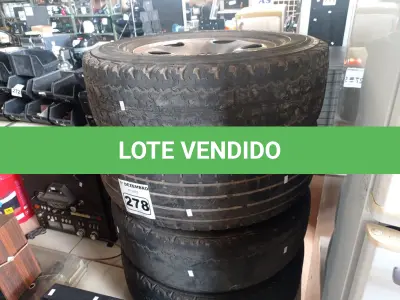 LOTE 278 - 04 RODAS DE FERRO PARA CAMIONETE 05 FUROS COM PNEUS USADOS ARO 15. (NO ESTADO) ATENÇÃO! FAZER A VISITAÇÃO ANTES DE ARREMATAR, NÃO SABEMOS SE FUNCIONA. LEILÃO NÃO TEM GARANTIA E NEM DEVOLUÇÃO, SUJEITO A POSSÍVEIS AVARIAS VISÍVEIS/OCULTAS E/OU AUSÊNCIA DE COMPONENTES.
