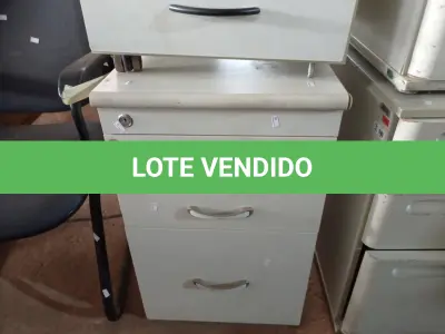LOTE 468 - 02 GAVETEIROS SENDO 01 COM 04 E OUTRO COM 03 GAVETAS. (NO ESTADO) ATENÇÃO! FAZER A VISITAÇÃO ANTES DE ARREMATAR, NÃO SABEMOS SE FUNCIONA. LEILÃO NÃO TEM GARANTIA E NEM DEVOLUÇÃO, SUJEITO A POSSÍVEIS AVARIAS VISÍVEIS/OCULTAS E/OU AUSÊNCIA DE COMPONENTES.