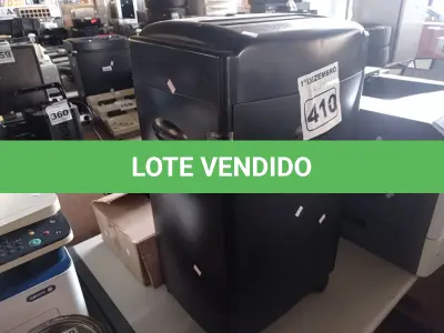 LOTE 410 - 01 FRAGMENTADORA DE PAPEL. (NO ESTADO) ATENÇÃO! FAZER A VISITAÇÃO ANTES DE ARREMATAR, NÃO SABEMOS SE FUNCIONA. LEILÃO NÃO TEM GARANTIA E NEM DEVOLUÇÃO, SUJEITO A POSSÍVEIS AVARIAS VISÍVEIS/OCULTAS E/OU AUSÊNCIA DE COMPONENTES.
