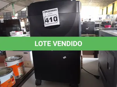 LOTE 410 - 01 FRAGMENTADORA DE PAPEL. (NO ESTADO) ATENÇÃO! FAZER A VISITAÇÃO ANTES DE ARREMATAR, NÃO SABEMOS SE FUNCIONA. LEILÃO NÃO TEM GARANTIA E NEM DEVOLUÇÃO, SUJEITO A POSSÍVEIS AVARIAS VISÍVEIS/OCULTAS E/OU AUSÊNCIA DE COMPONENTES.