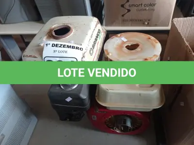 LOTE 291 - 01 MOTOR ESTACIONÁRIO. (NO ESTADO) ATENÇÃO! FAZER A VISITAÇÃO ANTES DE ARREMATAR, NÃO SABEMOS SE FUNCIONA. LEILÃO NÃO TEM GARANTIA E NEM DEVOLUÇÃO, SUJEITO A POSSÍVEIS AVARIAS VISÍVEIS/OCULTAS E/OU AUSÊNCIA DE COMPONENTES.