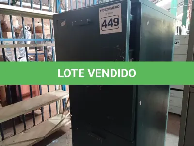 LOTE 449 - 01 ARQUIVO DE AÇO COM 04 GAVETAS. (NO ESTADO) ATENÇÃO! FAZER A VISITAÇÃO ANTES DE ARREMATAR, NÃO SABEMOS SE FUNCIONA. LEILÃO NÃO TEM GARANTIA E NEM DEVOLUÇÃO, SUJEITO A POSSÍVEIS AVARIAS VISÍVEIS/OCULTAS E/OU AUSÊNCIA DE COMPONENTES.