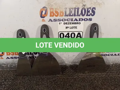 LOTE 040 - 03 ESPÁTULAS. (NO ESTADO) ATENÇÃO! FAZER A VISITAÇÃO ANTES DE ARREMATAR, NÃO SABEMOS SE FUNCIONA. LEILÃO NÃO TEM GARANTIA E NEM DEVOLUÇÃO, SUJEITO A POSSÍVEIS AVARIAS VISÍVEIS/OCULTAS E/OU AUSÊNCIA DE COMPONENTES.