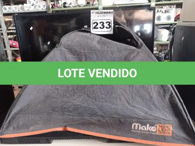 LOTE 233 - 01 PHOTO LIGHT SISTEM E 02 TV’S MARCAS E MODELOS DIVERSOS PARA RETIRADA DE PEÇAS. (NO ESTADO) ATENÇÃO! FAZER A VISITAÇÃO ANTES DE ARREMATAR, NÃO SABEMOS SE FUNCIONA. LEILÃO NÃO TEM GARANTIA E NEM DEVOLUÇÃO, SUJEITO A POSSÍVEIS AVARIAS VISÍVEIS/OCULTAS E/OU AUSÊNCIA DE COMPONENTES.