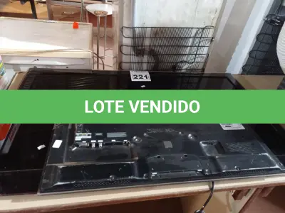 LOTE 221 - 02 TV’S MARCAS E MODELOS DIVERSOS PARA RETIRADA DE PEÇAS. (NO ESTADO) ATENÇÃO! FAZER A VISITAÇÃO ANTES DE ARREMATAR, NÃO SABEMOS SE FUNCIONA. LEILÃO NÃO TEM GARANTIA E NEM DEVOLUÇÃO, SUJEITO A POSSÍVEIS AVARIAS VISÍVEIS/OCULTAS E/OU AUSÊNCIA DE COMPONENTES.