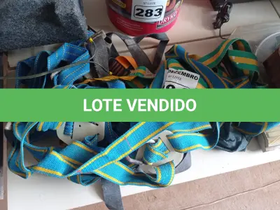 LOTE 284 - 05 CINTOS DE SEGURANÇA NO TRABALHO. (NO ESTADO) ATENÇÃO! FAZER A VISITAÇÃO ANTES DE ARREMATAR, NÃO SABEMOS SE FUNCIONA. LEILÃO NÃO TEM GARANTIA E NEM DEVOLUÇÃO, SUJEITO A POSSÍVEIS AVARIAS VISÍVEIS/OCULTAS E/OU AUSÊNCIA DE COMPONENTES.