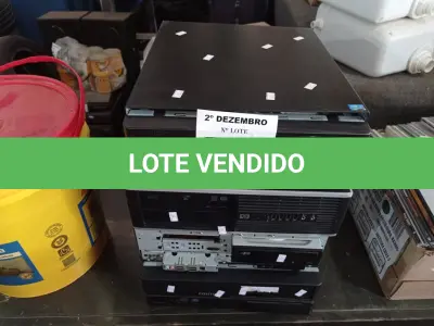 LOTE 048 - 04 CPU’S MARCAS E MODELOS DIVERSOS. (NO ESTADO) ATENÇÃO! FAZER A VISITAÇÃO ANTES DE ARREMATAR, NÃO SABEMOS SE FUNCIONA. LEILÃO NÃO TEM GARANTIA E NEM DEVOLUÇÃO, SUJEITO A POSSÍVEIS AVARIAS VISÍVEIS/OCULTAS E/OU AUSÊNCIA DE COMPONENTES.