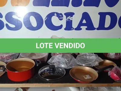 LOTE 065 - 01 - JOGO DE PANELA TRAMONTINA 15 PEÇAS (NO ESTADO, NÃO SABEMOS SE FUNCIONA. LEILÃO NÃO TEM GARANTIA E NEM DEVOLUÇÃO, SUJEITO A POSSÍVEIS AVARIAS VISÍVEIS/OCULTAS E/OU AUSÊNCIA DE COMPONENTES)