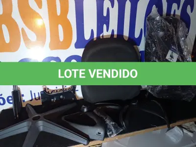 LOTE 063 - 01 – CADEIRA EXECUTIVA (NO ESTADO, NÃO SABEMOS SE FUNCIONA. LEILÃO NÃO TEM GARANTIA E NEM DEVOLUÇÃO, SUJEITO A POSSÍVEIS AVARIAS VISÍVEIS/OCULTAS E/OU AUSÊNCIA DE COMPONENTES)