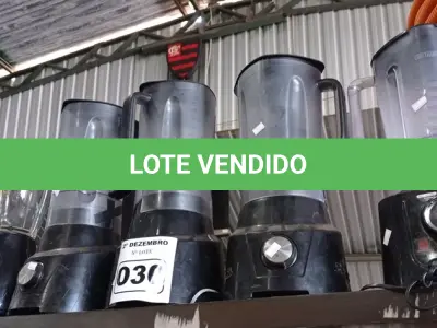 LOTE 030 - 05 LIQUIDIFICADORES MARCAS E MODELOS DIVERSOS. (NO ESTADO) ATENÇÃO! FAZER A VISITAÇÃO ANTES DE ARREMATAR, NÃO SABEMOS SE FUNCIONA. LEILÃO NÃO TEM GARANTIA E NEM DEVOLUÇÃO, SUJEITO A POSSÍVEIS AVARIAS VISÍVEIS/OCULTAS E/OU AUSÊNCIA DE COMPONENTES.