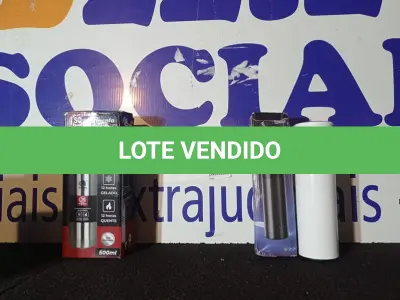 LOTE 077 - 03 – GARRAFAS TÉRMICAS (NO ESTADO, NÃO SABEMOS SE FUNCIONA. LEILÃO NÃO TEM GARANTIA E NEM DEVOLUÇÃO, SUJEITO A POSSÍVEIS AVARIAS VISÍVEIS/OCULTAS E/OU AUSÊNCIA DE COMPONENTES)