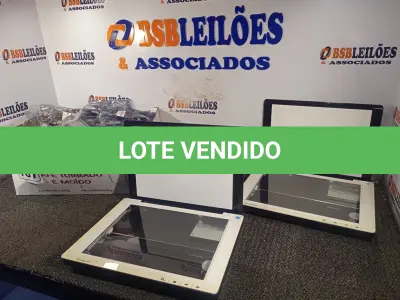 LOTE 107 - 02 SCANNERS E GRANDE QUANTIDADE DE CABOS ADAPTADORES. (NO ESTADO) ATENÇÃO! FAZER A VISITAÇÃO ANTES DE ARREMATAR, NÃO SABEMOS SE FUNCIONA. LEILÃO NÃO TEM GARANTIA E NEM DEVOLUÇÃO, SUJEITO A POSSÍVEIS AVARIAS VISÍVEIS/OCULTAS E/OU AUSÊNCIA DE COMPONENTES.