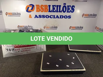 LOTE 107 - 02 SCANNERS E GRANDE QUANTIDADE DE CABOS ADAPTADORES. (NO ESTADO) ATENÇÃO! FAZER A VISITAÇÃO ANTES DE ARREMATAR, NÃO SABEMOS SE FUNCIONA. LEILÃO NÃO TEM GARANTIA E NEM DEVOLUÇÃO, SUJEITO A POSSÍVEIS AVARIAS VISÍVEIS/OCULTAS E/OU AUSÊNCIA DE COMPONENTES.
