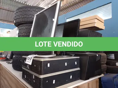LOTE 051 - 02 IMPRESSORAS LEXMARK E342N, 02 CPU’S, 02 MONITORES E 03 TECLADOS. (NO ESTADO) ATENÇÃO! FAZER A VISITAÇÃO ANTES DE ARREMATAR, NÃO SABEMOS SE FUNCIONA. LEILÃO NÃO TEM GARANTIA E NEM DEVOLUÇÃO, SUJEITO A POSSÍVEIS AVARIAS VISÍVEIS/OCULTAS E/OU AUSÊNCIA DE COMPONENTES.