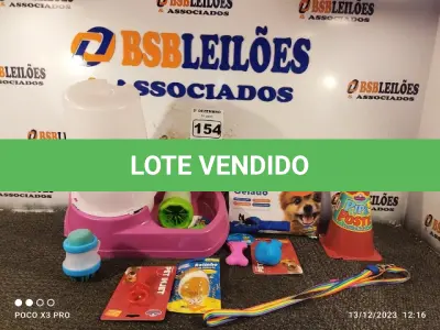 LOTE 154 - 01 LOTE COM VÁRIOS ACESSÓRIOS PARA PET’S. (NO ESTADO) ATENÇÃO! FAZER A VISITAÇÃO ANTES DE ARREMATAR, NÃO SABEMOS SE FUNCIONA. LEILÃO NÃO TEM GARANTIA E NEM DEVOLUÇÃO, SUJEITO A POSSÍVEIS AVARIAS VISÍVEIS/OCULTAS E/OU AUSÊNCIA DE COMPONENTES.