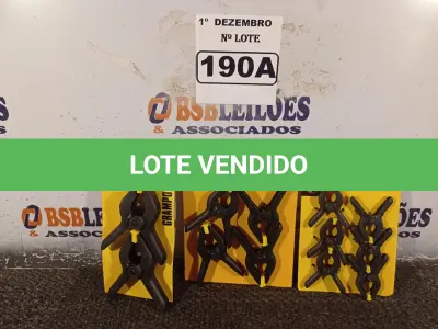 LOTE 190 - 03 KIT’S DE GRAMPOS DE PRESSÃO. (NO ESTADO) ATENÇÃO! FAZER A VISITAÇÃO ANTES DE ARREMATAR, NÃO SABEMOS SE FUNCIONA. LEILÃO NÃO TEM GARANTIA E NEM DEVOLUÇÃO, SUJEITO A POSSÍVEIS AVARIAS VISÍVEIS/OCULTAS E/OU AUSÊNCIA DE COMPONENTES.