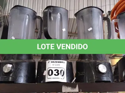 LOTE 030 - 05 LIQUIDIFICADORES MARCAS E MODELOS DIVERSOS. (NO ESTADO) ATENÇÃO! FAZER A VISITAÇÃO ANTES DE ARREMATAR, NÃO SABEMOS SE FUNCIONA. LEILÃO NÃO TEM GARANTIA E NEM DEVOLUÇÃO, SUJEITO A POSSÍVEIS AVARIAS VISÍVEIS/OCULTAS E/OU AUSÊNCIA DE COMPONENTES.