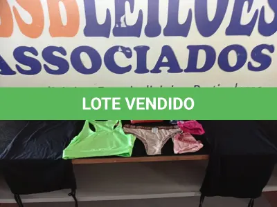 LOTE 028 - 01 LOTE C/ APROXIMADAMENTE 14 PEÇAS DE ROUPAS FEMININAS DIVERSAS (APROXIMADAMENTE) (NO ESTADO, NÃO SABEMOS SE FUNCIONA. LEILÃO NÃO TEM GARANTIA E NEM DEVOLUÇÃO, SUJEITO A POSSÍVEIS AVARIAS VISÍVEIS/OCULTAS E/OU AUSÊNCIA DE COMPONENTES)