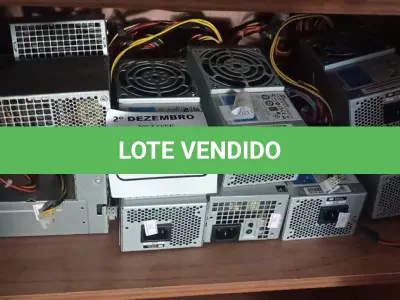 LOTE 067 - 01 LOTE COM VÁRIAS FONTES PARA PC MARCAS E MODELOS DIVERSOS. (NO ESTADO) ATENÇÃO! FAZER A VISITAÇÃO ANTES DE ARREMATAR, NÃO SABEMOS SE FUNCIONA. LEILÃO NÃO TEM GARANTIA E NEM DEVOLUÇÃO, SUJEITO A POSSÍVEIS AVARIAS VISÍVEIS/OCULTAS E/OU AUSÊNCIA DE COMPONENTES.