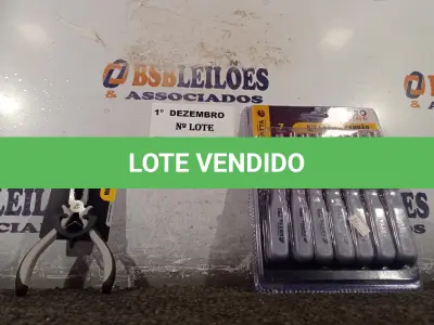 LOTE 115 - 01 KIT DE CHAVES CANHÃO E 01 MINI ALICATE UNIVERSAL 4”. (NO ESTADO) ATENÇÃO! FAZER A VISITAÇÃO ANTES DE ARREMATAR, NÃO SABEMOS SE FUNCIONA. LEILÃO NÃO TEM GARANTIA E NEM DEVOLUÇÃO, SUJEITO A POSSÍVEIS AVARIAS VISÍVEIS/OCULTAS E/OU AUSÊNCIA DE COMPONENTES.
