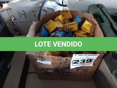 LOTE 239 - 01 LOTE COM VÁRIAS INTERRUPTORES DE PARTIDAS (NO ESTADO) ATENÇÃO! FAZER A VISITAÇÃO ANTES DE ARREMATAR, NÃO SABEMOS SE FUNCIONA. LEILÃO NÃO TEM GARANTIA E NEM DEVOLUÇÃO, SUJEITO A POSSÍVEIS AVARIAS VISÍVEIS/OCULTAS E/OU AUSÊNCIA DE COMPONENTES.