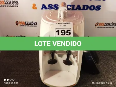 LOTE 195 - 01 PURIFICADOR DE ÁGUA REFRIGERAÇÃO ELETRÔNICA MARCA LIBELL. (NO ESTADO) ATENÇÃO! FAZER A VISITAÇÃO ANTES DE ARREMATAR, NÃO SABEMOS SE FUNCIONA. LEILÃO NÃO TEM GARANTIA E NEM DEVOLUÇÃO, SUJEITO A POSSÍVEIS AVARIAS VISÍVEIS/OCULTAS E/OU AUSÊNCIA DE COMPONENTES.