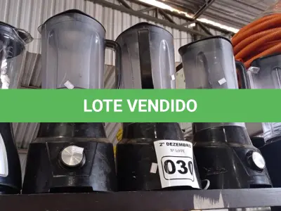 LOTE 030 - 05 LIQUIDIFICADORES MARCAS E MODELOS DIVERSOS. (NO ESTADO) ATENÇÃO! FAZER A VISITAÇÃO ANTES DE ARREMATAR, NÃO SABEMOS SE FUNCIONA. LEILÃO NÃO TEM GARANTIA E NEM DEVOLUÇÃO, SUJEITO A POSSÍVEIS AVARIAS VISÍVEIS/OCULTAS E/OU AUSÊNCIA DE COMPONENTES.