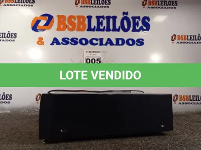 LOTE 005 - 01 APARELHO COMPACT DISC CHANGER MARCA GRADIENTE. (NO ESTADO) ATENÇÃO! FAZER A VISITAÇÃO ANTES DE ARREMATAR, NÃO SABEMOS SE FUNCIONA. LEILÃO NÃO TEM GARANTIA E NEM DEVOLUÇÃO, SUJEITO A POSSÍVEIS AVARIAS VISÍVEIS/OCULTAS E/OU AUSÊNCIA DE COMPONENTES.