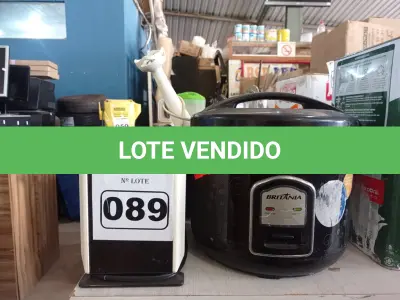 LOTE 089 - 02 MULTIPROCESSADORES, 01 MIXER PARA ALIMENTOS, 01 PANELA ELÉTRICA E 02 TORRADEIRAS MARCAS E MODELOS DIVERSOS. (NO ESTADO) ATENÇÃO! FAZER A VISITAÇÃO ANTES DE ARREMATAR, NÃO SABEMOS SE FUNCIONA. LEILÃO NÃO TEM GARANTIA E NEM DEVOLUÇÃO, SUJEITO A POSSÍVEIS AVARIAS VISÍVEIS/OCULTAS E/OU AUSÊNCIA DE COMPONENTES.