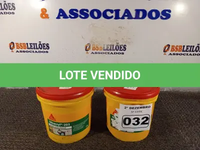 LOTE 032 - 02 BALDES DE SIKACRYL 203, SELANTE ACRÍLICO FLEXÍVEL 5KG. (NO ESTADO) ATENÇÃO! FAZER A VISITAÇÃO ANTES DE ARREMATAR, NÃO SABEMOS SE FUNCIONA. LEILÃO NÃO TEM GARANTIA E NEM DEVOLUÇÃO, SUJEITO A POSSÍVEIS AVARIAS VISÍVEIS/OCULTAS E/OU AUSÊNCIA DE COMPONENTES.