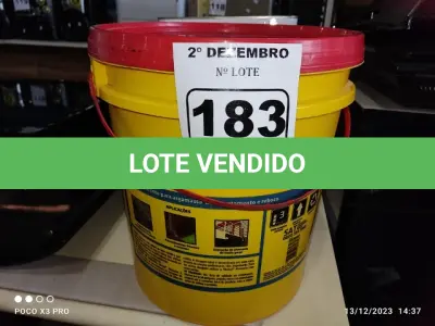 LOTE 183 - 01 BALDE DE SIKANOL ALVENARIA, ADITIVO PLASTIFICANTE PARA ARGAMASSA DE ASSENTAMENTO E REBOCO 18L. (NO ESTADO) ATENÇÃO! FAZER A VISITAÇÃO ANTES DE ARREMATAR, NÃO SABEMOS SE FUNCIONA. LEILÃO NÃO TEM GARANTIA E NEM DEVOLUÇÃO, SUJEITO A POSSÍVEIS AVARIAS VISÍVEIS/OCULTAS E/OU AUSÊNCIA DE COMPONENTES.